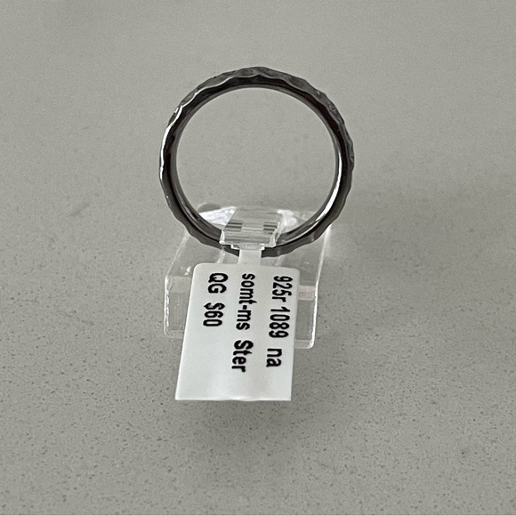 Sterling silver 925 hammered black rhodium stacking band ring sizes 7 - Picture 4 of 7